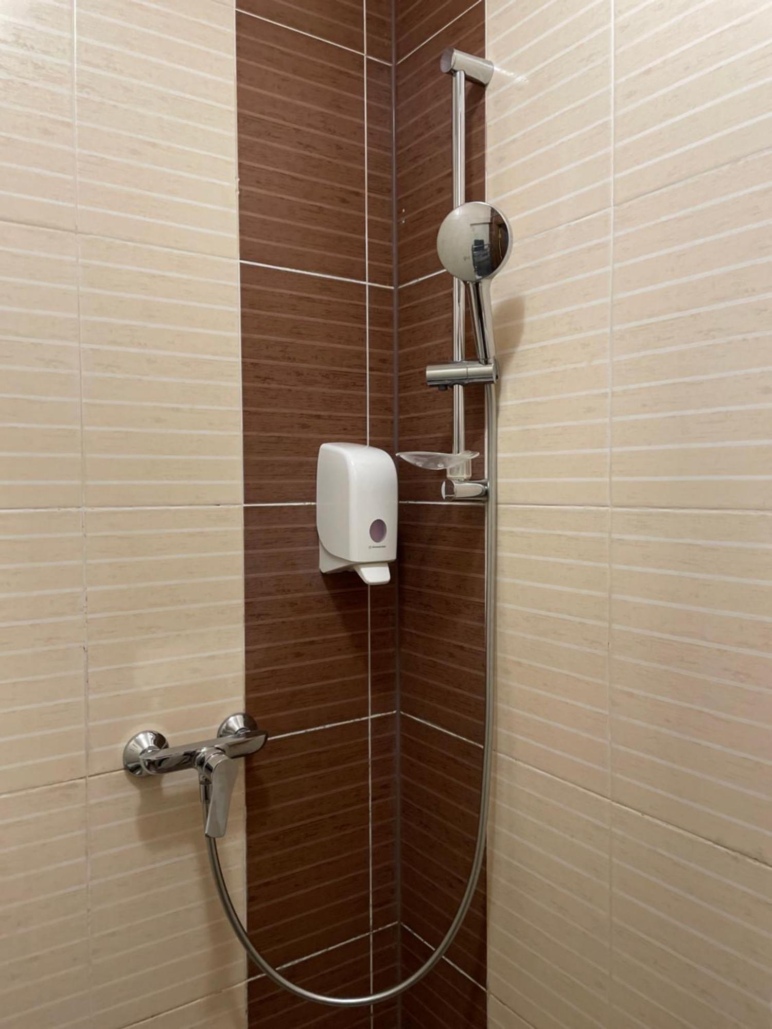 Best House Lutsk Ngoại thất bức ảnh