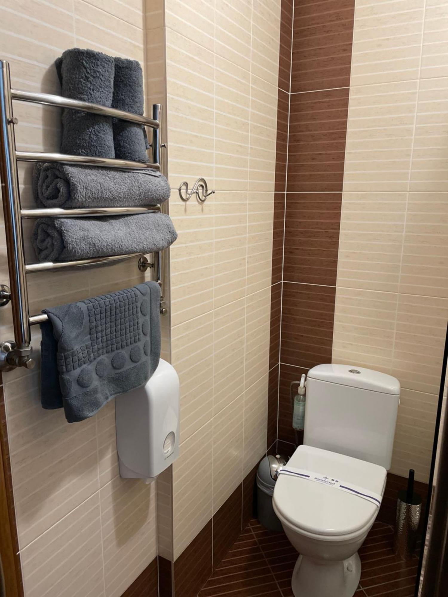 Best House Lutsk Ngoại thất bức ảnh